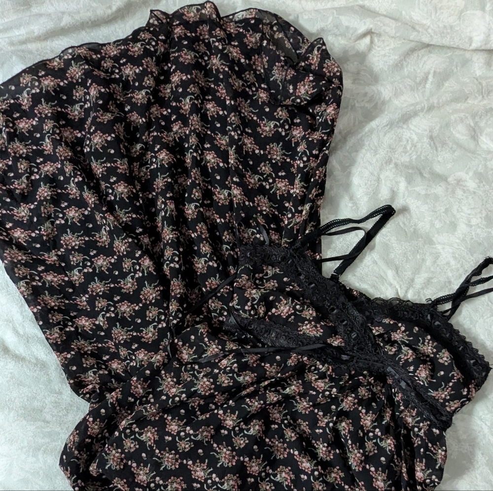 Floral Lace-Trim Black & Pink Dress